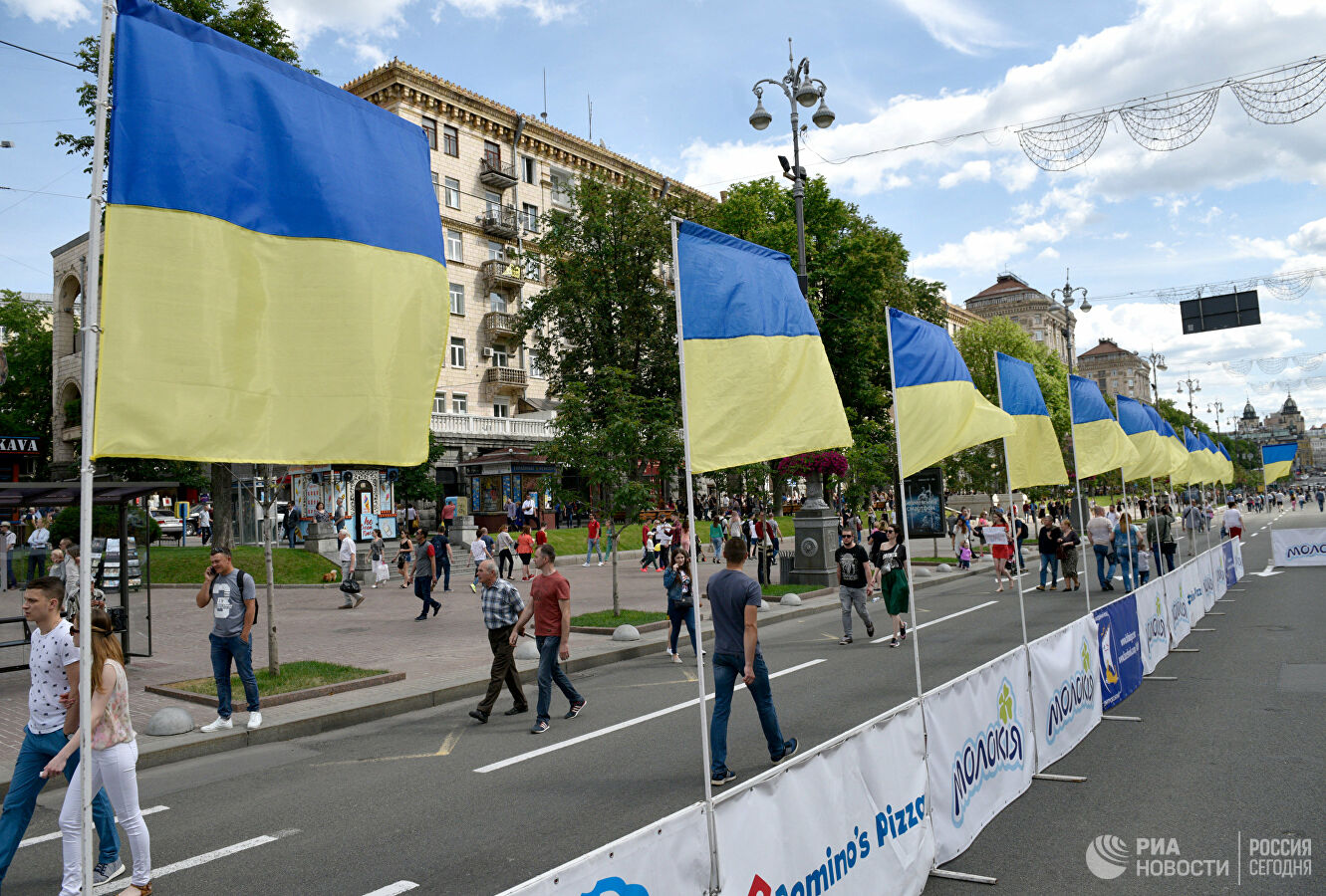 Две трети украинцев считают, что страна движется в неправильном направлении