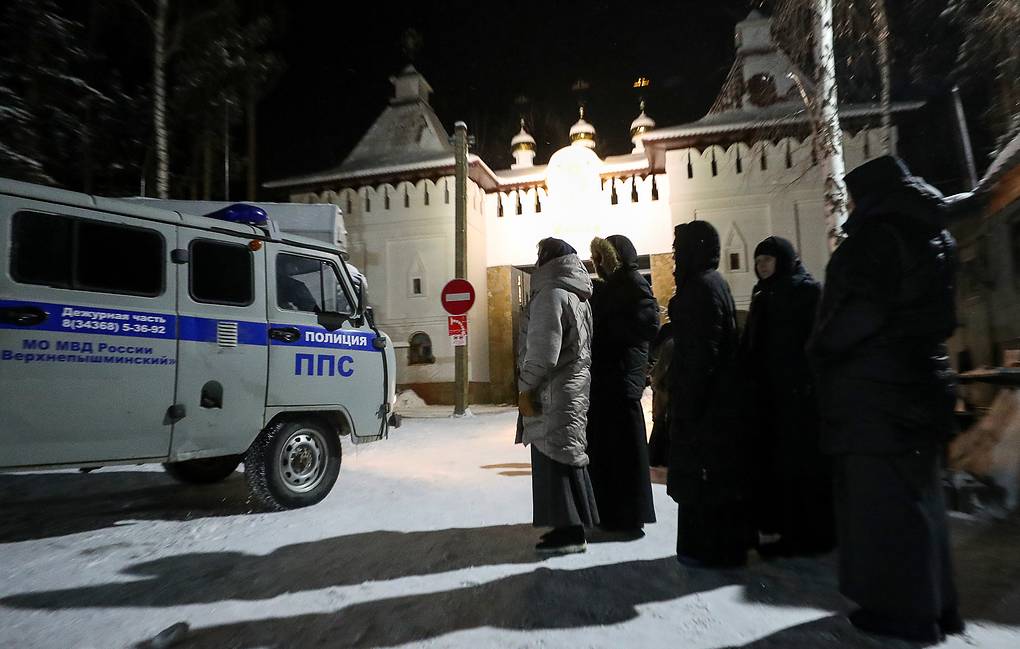 Омбудсмен подтвердил, что с детьми в монастыре, где задержали Сергия, все в порядке