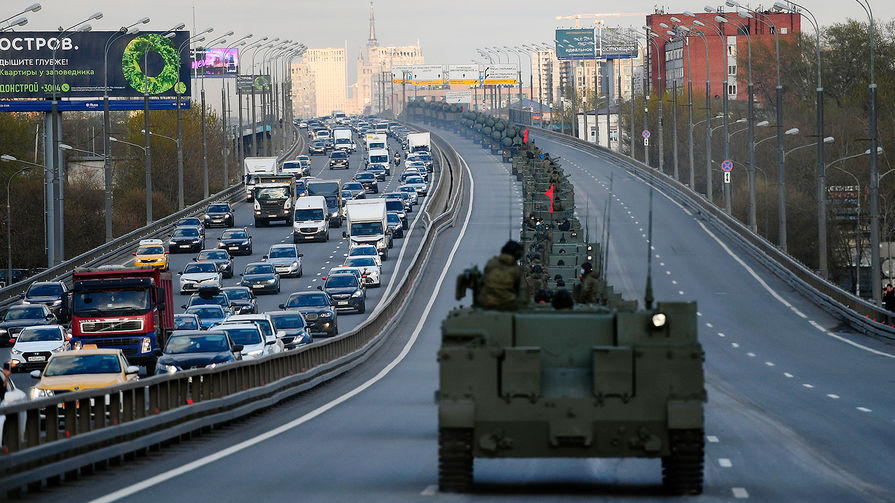 Минобороны провело 11 совместных тренировок при подготовке к параду на Красной площади